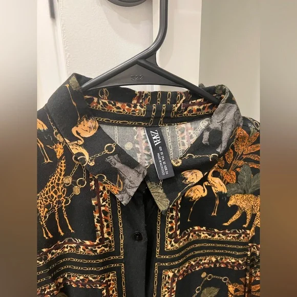 Zara Animal Print Button Down Shirt - Picture 2 of 5